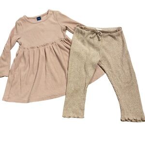 4/$20 Toddler Girls Zara Pants Old Navy Dress 12-18 m Ribbed Clothing Lot 🛑
